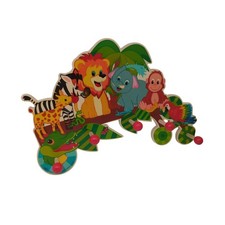 Hess Holzspielzeug 30305 Garderobe aus Holz Serie Dschungel 37 x 26 x 6,5 cm