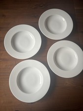 Vier Dibbern Bone China weiß