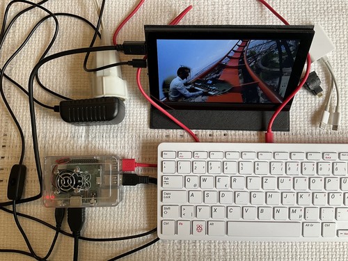 Raspberry model 7 - pi, 3