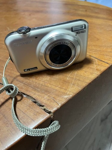 Fujifilm finepix s700 - fujifilm,