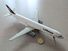Modellflugzeug Aisbus A321