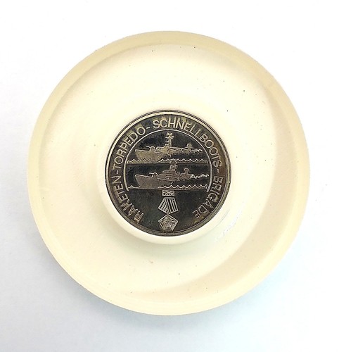 Ddr nva medaille etui - nva,