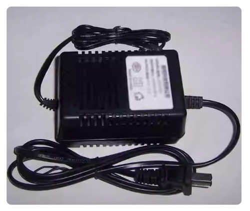 Netzteil-Adapter-Ladegerät