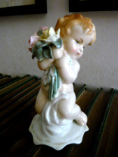 ENS Porzellan__Putto mit
