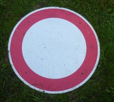 altes Verkehrsschild Schild