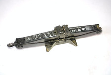 Nissan  Micra K11   Bj. 1999   Wagenheber    995509F901