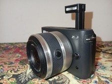 Nikon 1 J2 10.1MP, mit objektive und Fuji velvia Systemkamera Body, 3000 Auslös.