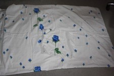 Design Bettbezug weiß mit blauen Rosen 135 cm x 200 cm