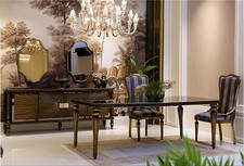 Elegantes  Esszimmer-Set mit