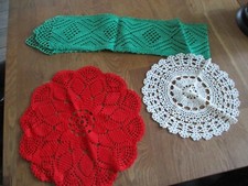 3 Deckchen selbst gestrickt/gehäckelt