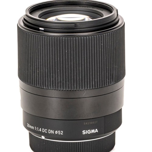Sigma 30mm dc dn - sigma,