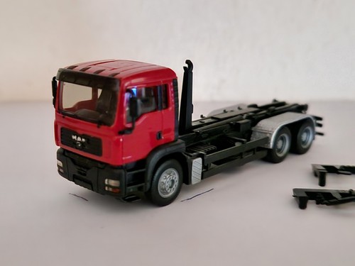 Herpa man tga - man,