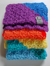 Schal in Regenbogenfarben neu Handmade