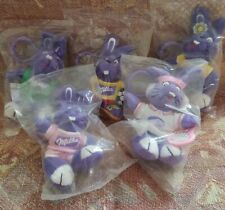 MILKA Plüsch Osterhasen aus dem Milka - Ei, Auswahl OVP mit BPZ und Ei