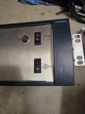 Siemens HiPath 3500 S30777-U711-E901-3 Telefonanlage/Akkubox