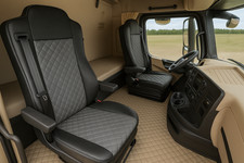 LKW Sitzbezüge Schwarz/Grau