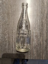 8 alte Afri Cola Flaschen (ca. 50er Jahre ) mit Holzkiste (ca. 1964)