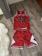 Trikot zu Verkaufen ….