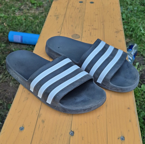 Adidas badelatschen slides - badelatschen,