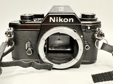 Nikon EM Spiegelreflexkamera