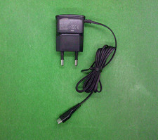 Samsung Original Netzteil USB Ladegerät ETA0U10EBE  5V - 700mA