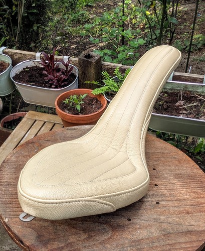 Cobra style seat - cobra,