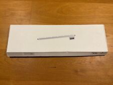 Apple Keyboard, USB-A, mit Ziffernblock, QWERTZ, weiß, MB110D/B Tastatur