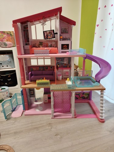 Barbie puppenhaus fahrzeug - barbie, puppenhaus,fahrzeug