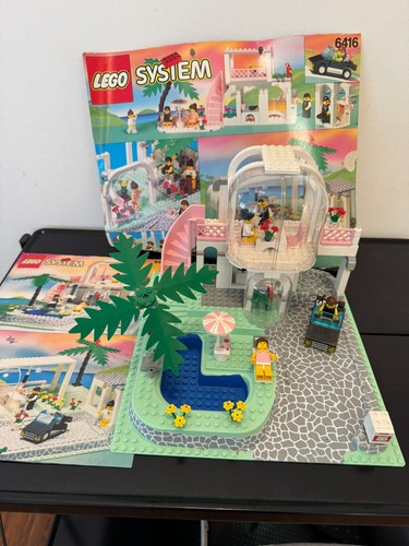 Lego town poolside paradise - town:,