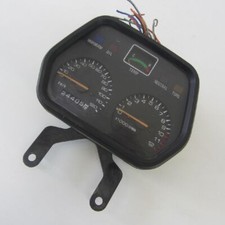 Suzuki GSX 750 Cockpit