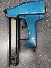 Drucklufttacker klammern