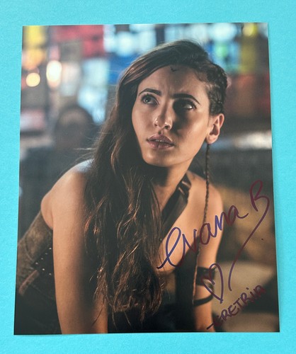 Ivana baquero shannara - ,