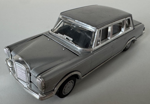 Gama mercedes 600 - gama, 600,