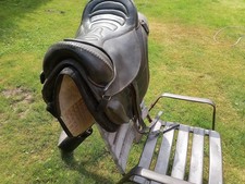 Markensattel baumlos inkl. hochwertiger Unterlage Gurt und Bügel - s. Fotos