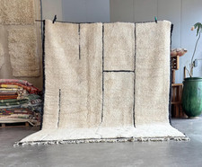 Moderner Marokkanischer Berber