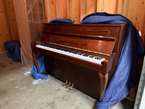 Kawai 107 console - console, —