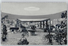 50441482 - 3353 Bad Gandersheim Klavier Pflanze Brunnen Stuhl