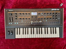 ROLAND JUPITER-Xm Synthesizer