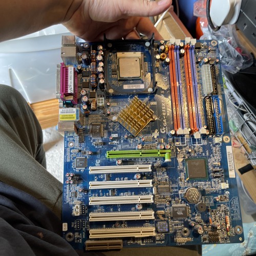 Mainboard gigabyte 8isxt - mainboard, ga-8isxt-fs