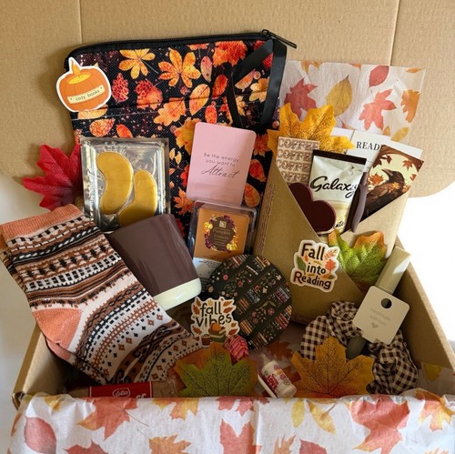 Blind date with book box - blind, |