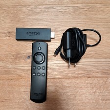 Amazon Fire TV Stick (2. Gen) mit Alexa-Sprachfernbedienung (1. Gen) - Schwarz