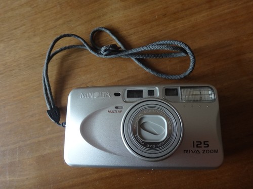 Minolta riva zoom - 125,, silber