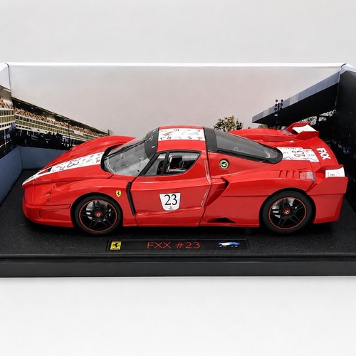 Hot wheels elite ferrari - ferrari, fxx