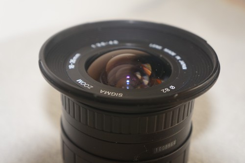 Sigma 35mm 4 - 18-35mm, f/3.5-4.5
