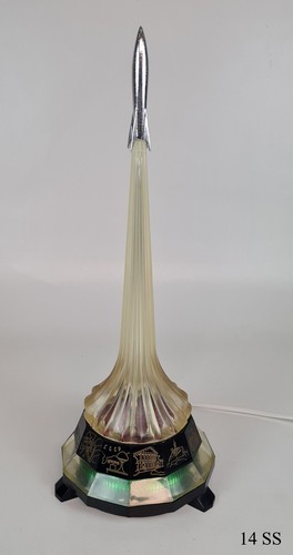 Space age raketenleuchte - space,