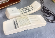 Telekom Wandtelefon creme – STREGA - Wähltastatur im Hörer, Kurzwahl, Vintage