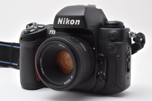 Fast neuwertig nikon f100 - [fast, neuwertig]