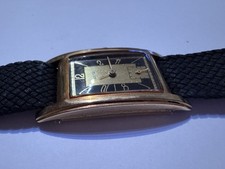 ORMO Vintage Handaufzug Armbanduhr Art Déco Rechteckig Gold Schwarz Klappdeckel