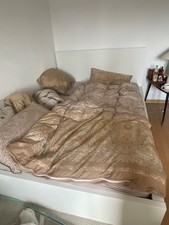 Ich verkaufe 1 Ikeabett, Modell Malm in weiß. 160#200. wie neu