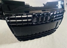 TTRS Optik Kühlergrill Front Grill Wabengrill Schwarz Für Audi TT 8J0 853 651